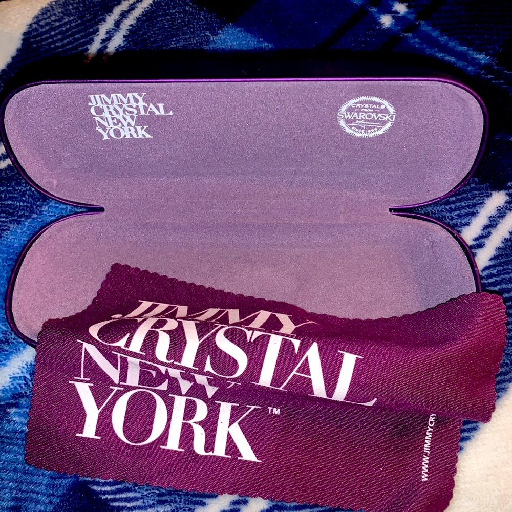 JYMMYCrystal NY eyeglass case mint condition giving glasses away with this!!